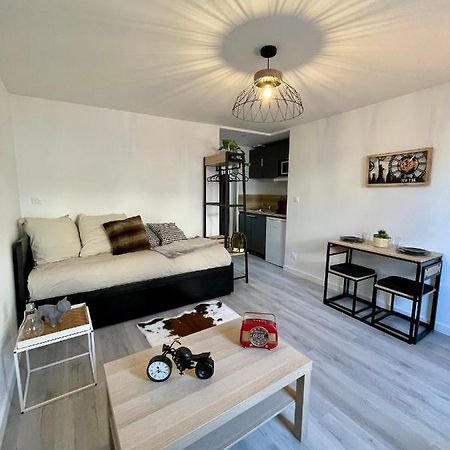 Faubourg Des Voyageurs N°4 Apartment Saran Ngoại thất bức ảnh