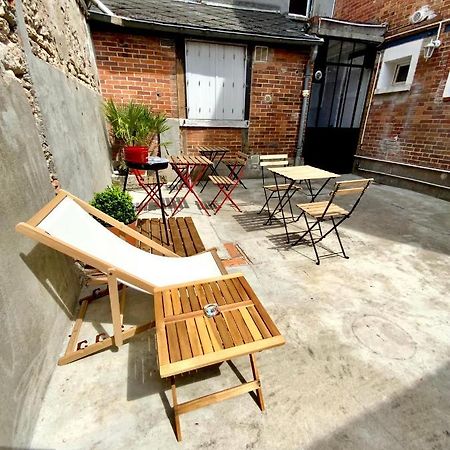 Faubourg Des Voyageurs N°4 Apartment Saran Ngoại thất bức ảnh