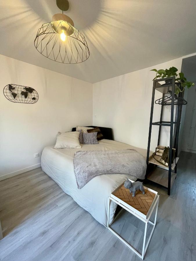 Faubourg Des Voyageurs N°4 Apartment Saran Ngoại thất bức ảnh
